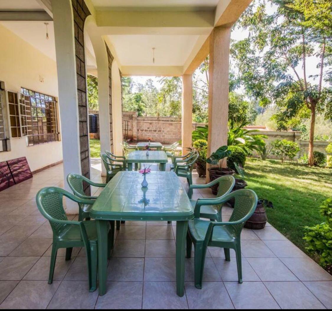 Riverfront Gardens Bed & Breakfast Mjini Exterior foto