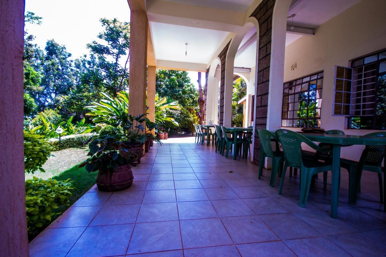 Riverfront Gardens Bed & Breakfast Mjini Exterior foto