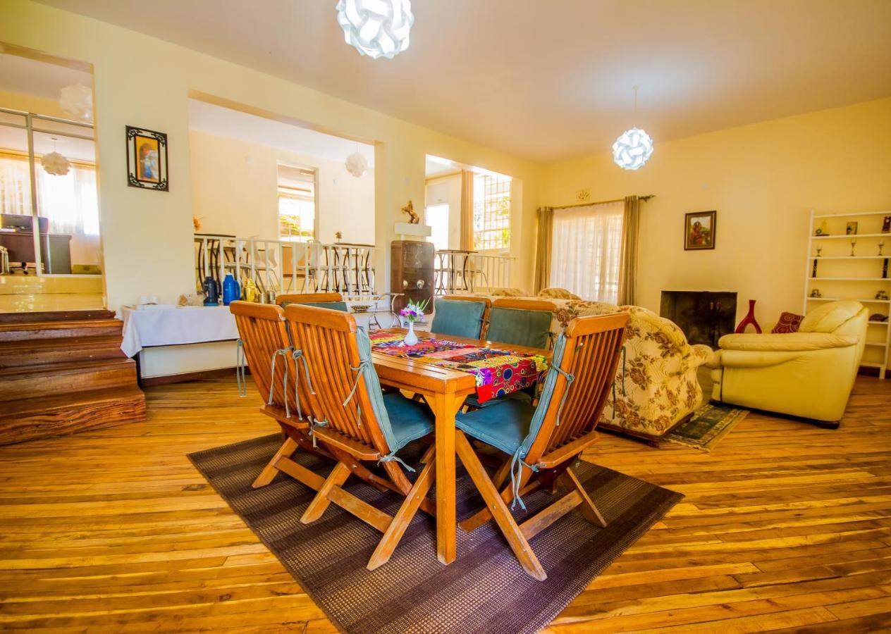 Riverfront Gardens Bed & Breakfast Mjini Exterior foto